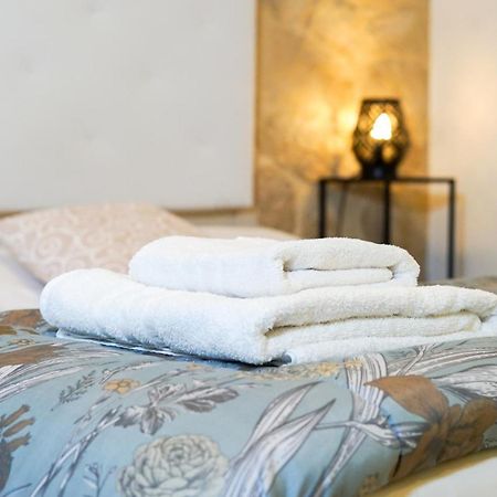 Langolo Di Laura Borgo Roma Destiny Home 3 Верона Экстерьер фото