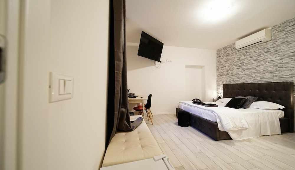 Langolo Di Laura Borgo Roma Destiny Home 3 Верона Номер фото